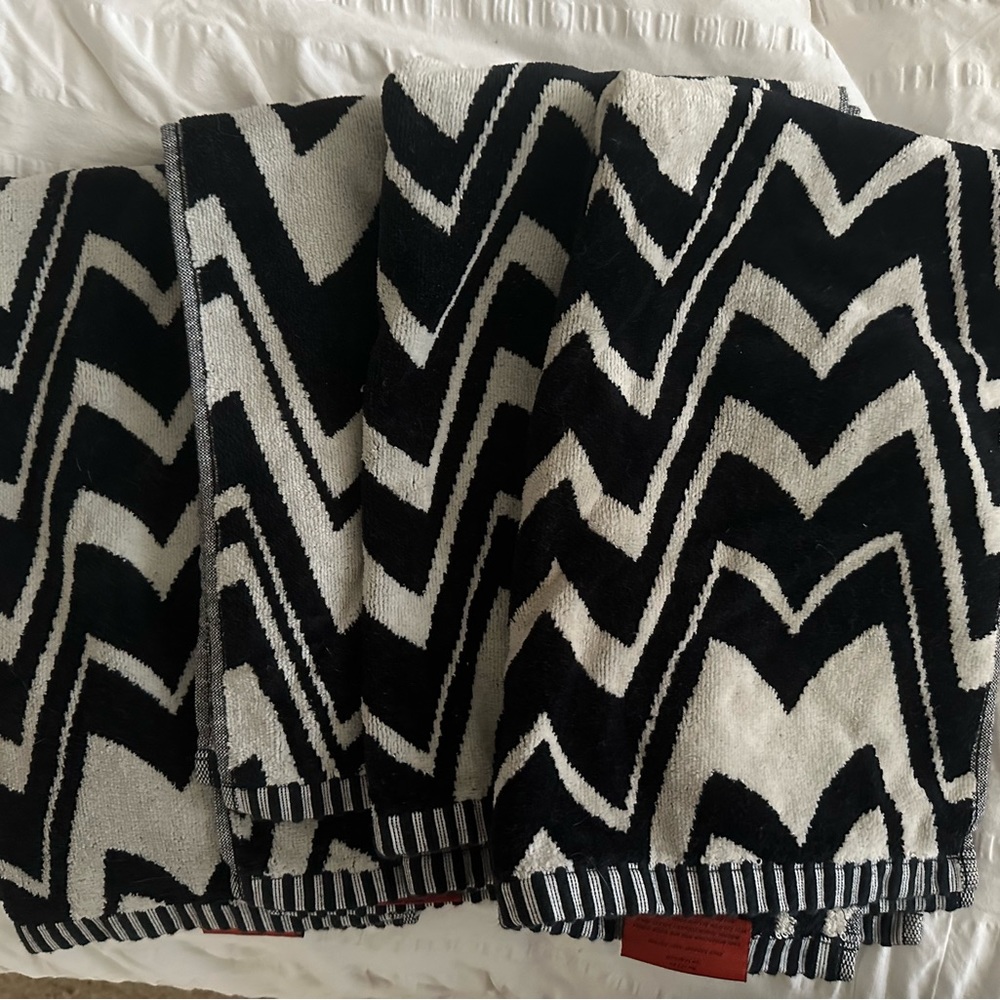 Missoni for Target 4 hand towels